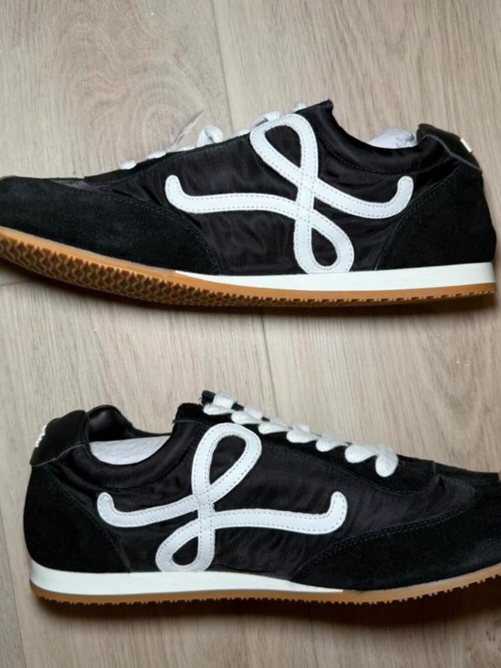 Loewe Ballet Runner 2.0 Sneakers Size EU 40 - Like New - Picture 2 of 7